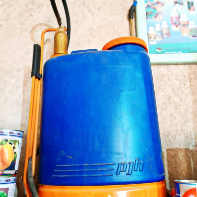 Pulvérisateur manuel 20L