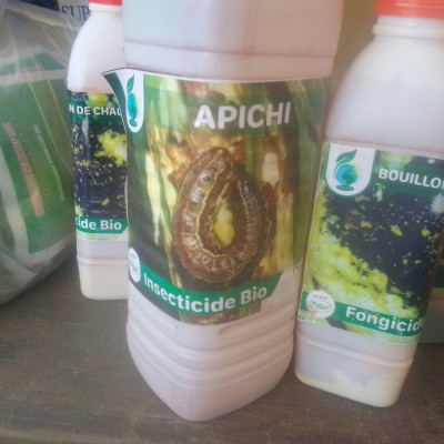 Apichi ( insecticide bio )